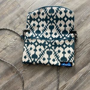 Kavu Purse